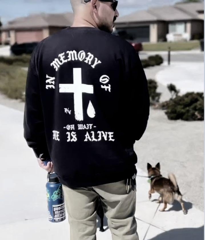 Amazon.co.jp: SRVNTZ✙サーヴェンツHe is ALIVE ロンT S 黒